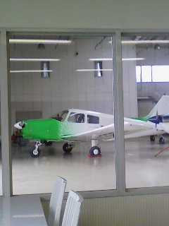 飛行機買いに来た