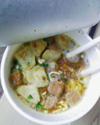 カレー専用コロチャー