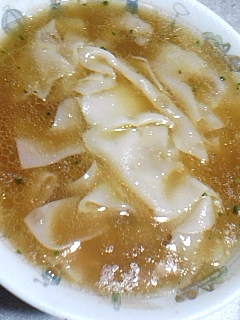ワンタンスープ