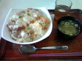 新国会丼600円