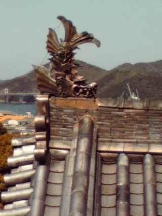 鯱