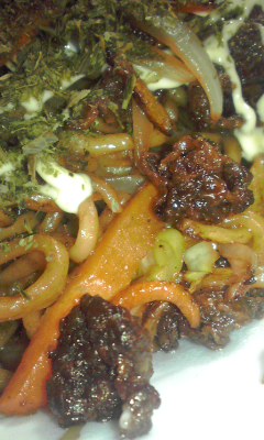 とり皮入り焼きそば
