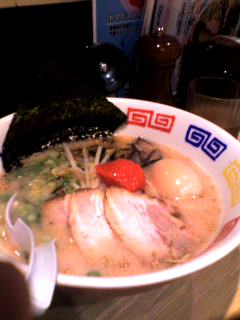 駅のラーメン屋