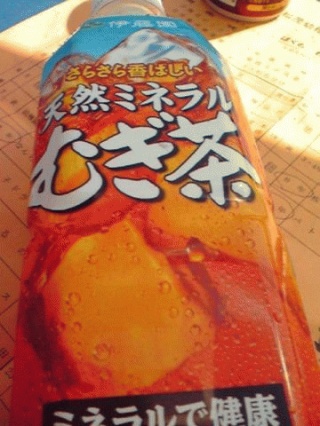 ミネネラル麦茶