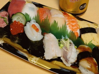 スシ