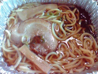 鍋焼きラーメン