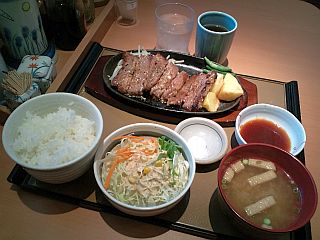 ステーキ定食
