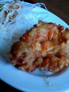 謎の唐揚げ