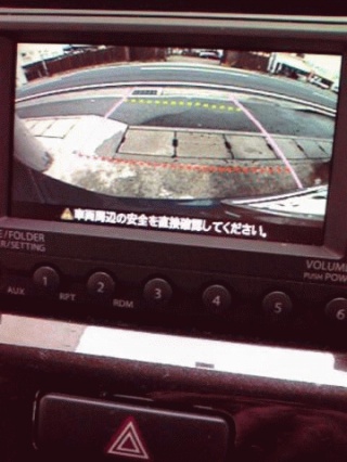 バックモニター