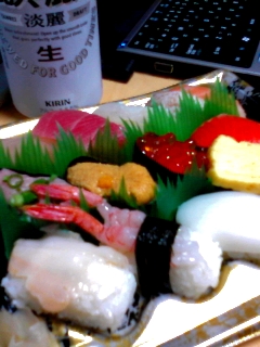 夕食なう