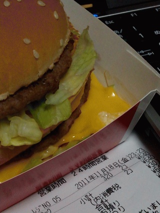 夜食なう