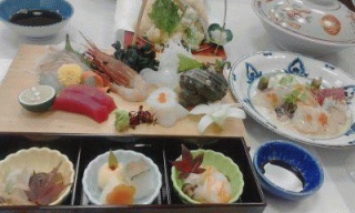 お膳