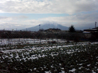 岩○山