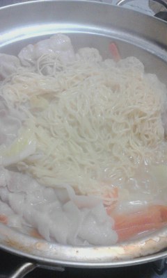 鍋ラーメン