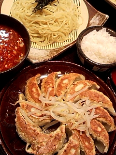 つけ麺と餃子