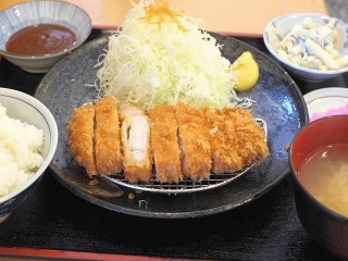 トンカツ
