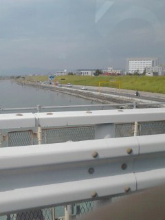 川