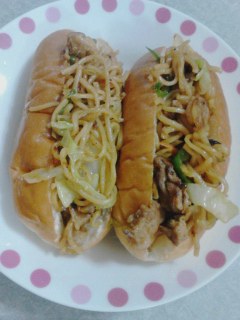 焼きそばパン