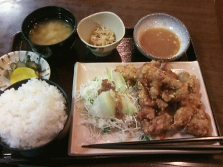 鳥の唐揚げ