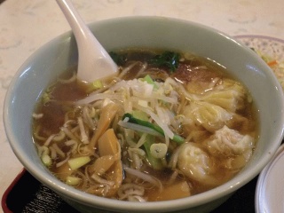 ワンタンメン