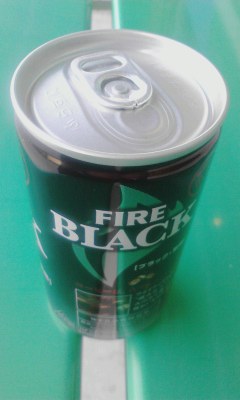ブラック