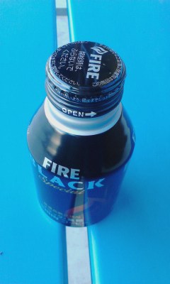 ブラック