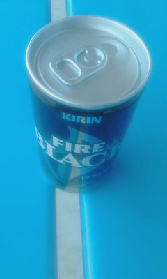 ブラック