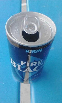 ブラック