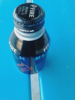 ブラック
