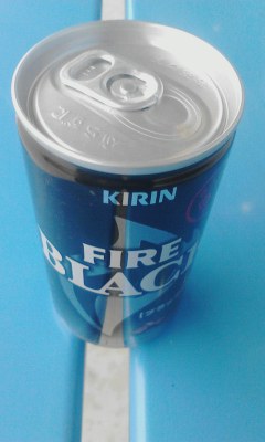 ブラック