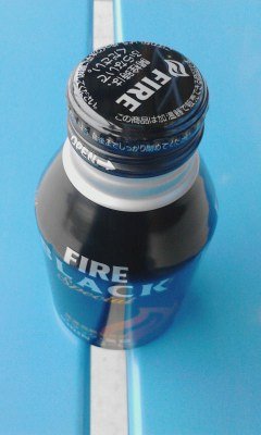ブラック