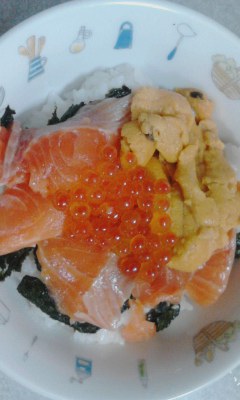 海鮮丼