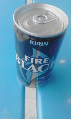 ブラック