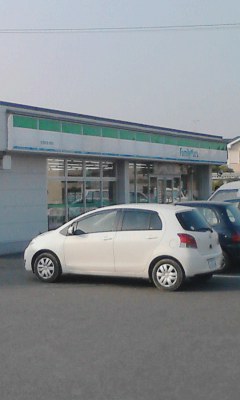 ファミリーマート