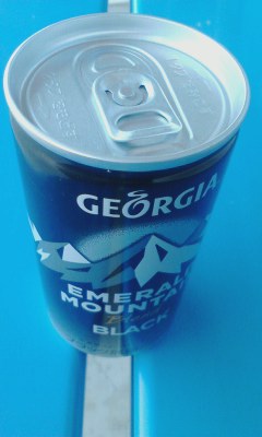 ブラック