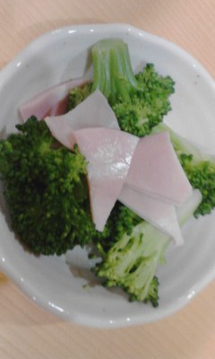 サラダ