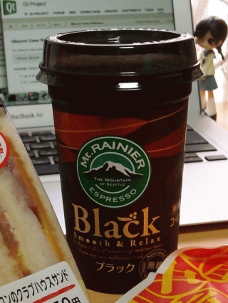 ブラック
