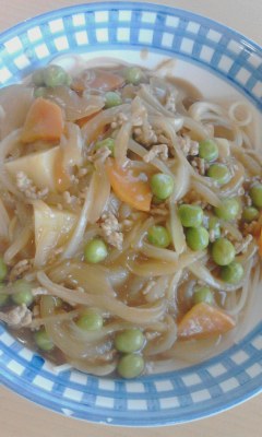 カレーパスタ