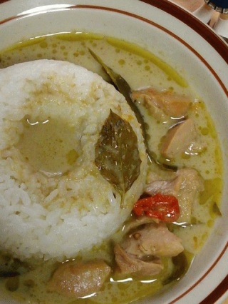 グリーンカレーおかわり
