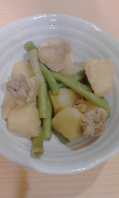 鶏肉とじゃがいも