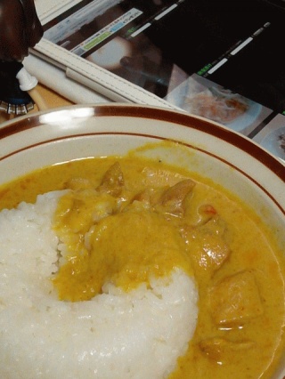 チキンとタイカレー