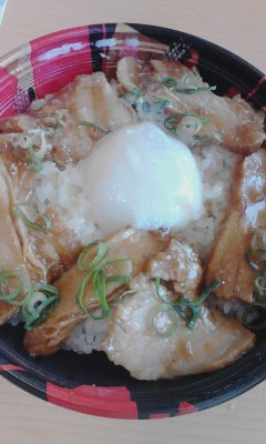 チャーシュー丼