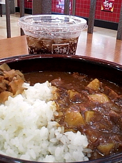 カレーは松屋の方がいいな…