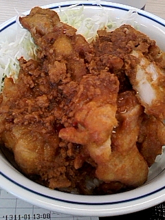から揚げ丼キーマカレーソース