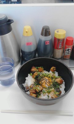 チャーシュー丼