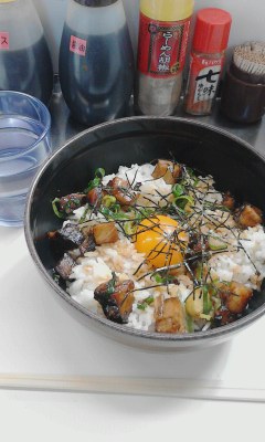 チャーシュー丼