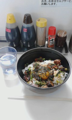 チャーシュー丼