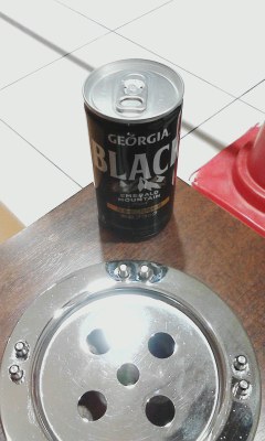 ブラック